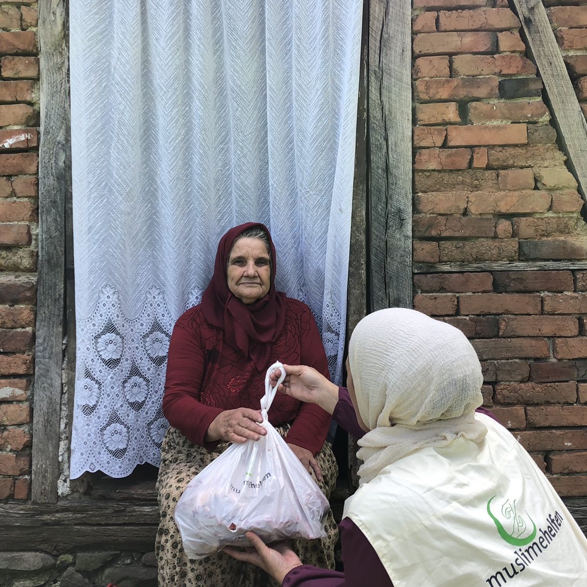 Bosnien: Fleischverteilung zum Eid-ul-Adha, 2023