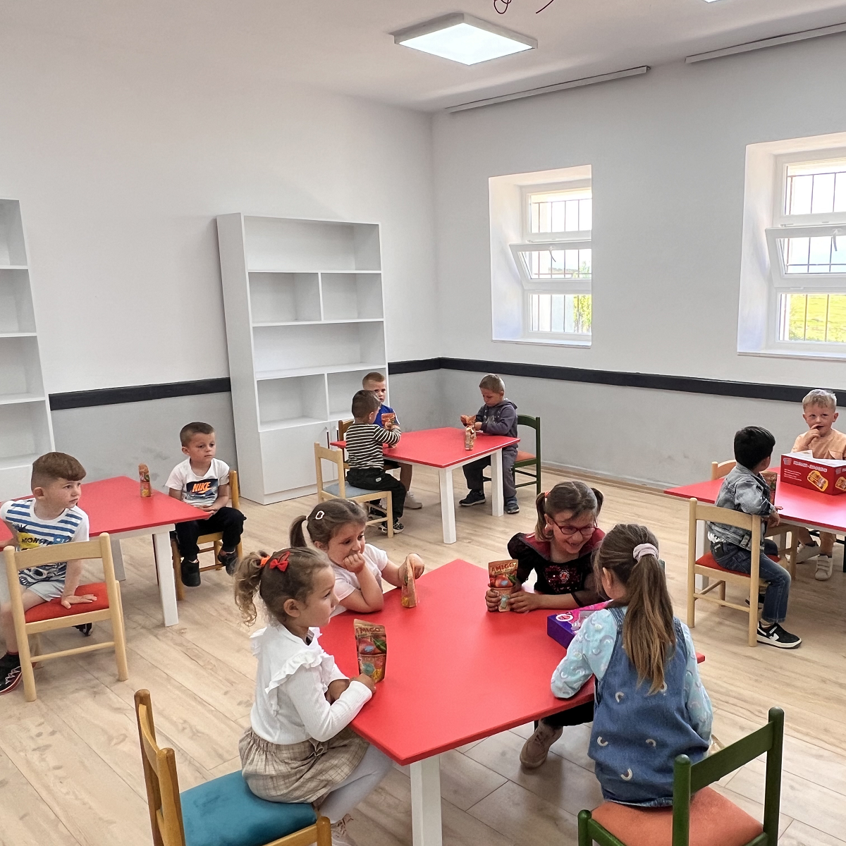 Albanien: Kindergarten Ausstattung, 2023